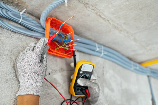 Best Circuit Breaker Repair  in Greilickville, MI